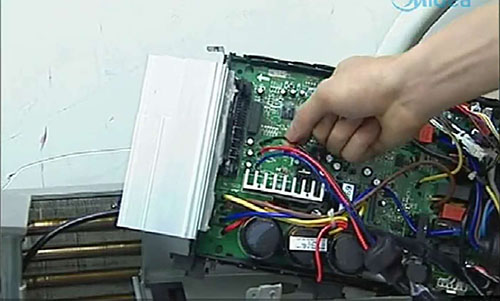 乌兰察布市美的空调电话是多少